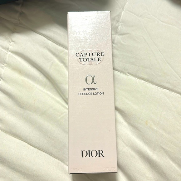 Dior capture totale Intensive Essence lotion - Picture 1 of 4